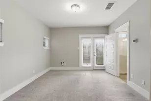 819 Algona Ave, Houston, TX 77008 - Photo 3