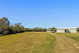 5850 Sh 61, Devers, TX 77538 - Photo 37