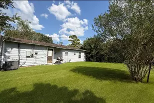5402 Flamingo Dr, Houston, TX 77033 - Photo 7