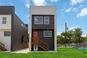 2112 Des Chaumes St, Houston, TX 77026 - Photo 5