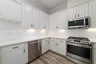 5404 Blossom St, Houston, TX 77007 - Photo 15