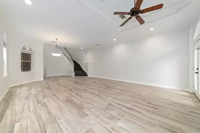 5404 Blossom Street, Houston, TX 77007 - Photo 11