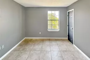 822 6th St, Dickinson, TX 77539 - Photo 19