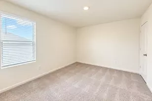 10166 Red Orchid Dr, Houston, TX 77016 - Photo 11