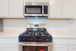 9206 Harvest Steel Dr, Baytown, TX 77521 - Photo 9