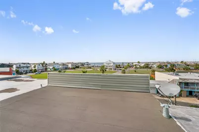 5 Tiki Circle, Tiki Island, TX 77554 - Photo 17