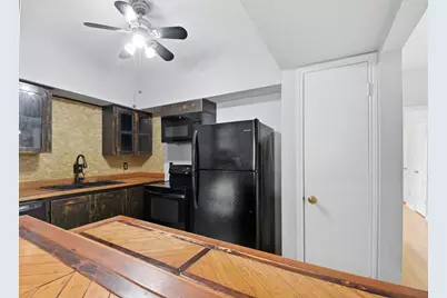 2100 Tanglewilde Street #576, Houston, TX 77063 - Photo 11