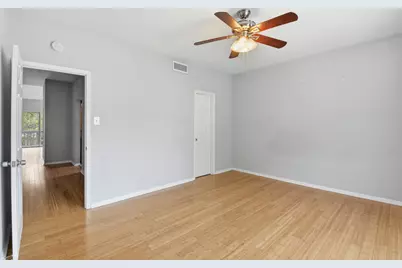 2100 Tanglewilde Street #576, Houston, TX 77063 - Photo 7