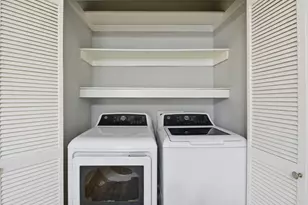 2100 Tanglewilde St, Houston, TX 77063 - Photo 23