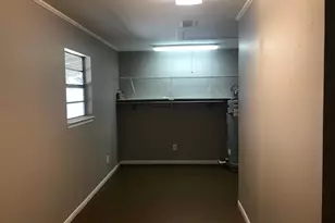 10910 Hwy 36, Needville, TX 77461 - Photo 17