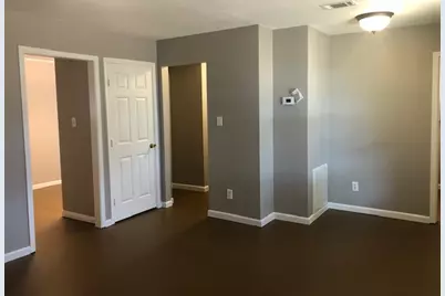 10910 Highway 36, Needville, TX 77461 - Photo 9