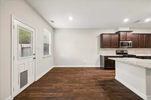 6438 Stoney Creek Dr, Pasadena, TX 77503 - Photo 9