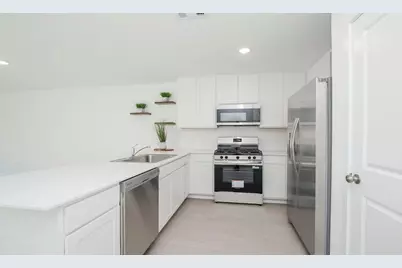 6827 Date Palm Drive, Katy, TX 77493 - Photo 11