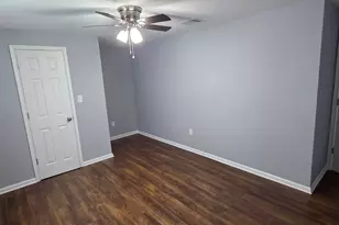 1800 Sanford St, Navasota, TX 77868 - Photo 11