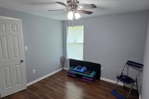 1800 Sanford St, Navasota, TX 77868 - Photo 9