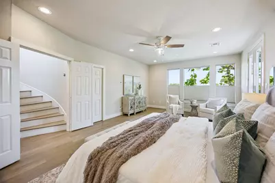 1477 Missouri Street, Houston, TX 77006 - Photo 15