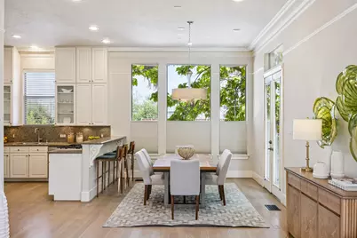 1477 Missouri Street, Houston, TX 77006 - Photo 9