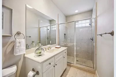 1477 Missouri Street, Houston, TX 77006 - Photo 9