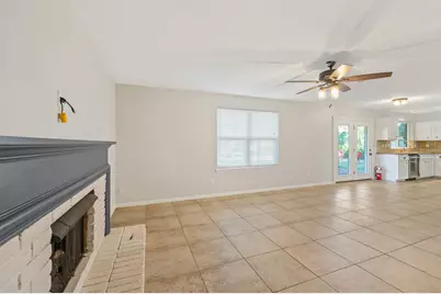8322 Hot Springs Drive, Houston, TX 77095 - Photo 9