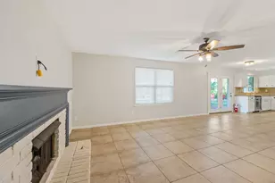 8322 Hot Springs Dr, Houston, TX 77095 - Photo 9