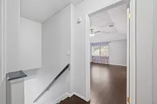 8322 Hot Springs Dr, Houston, TX 77095 - Photo 11