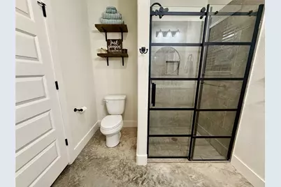 133 Ellis Lane, West Columbia, TX 77486 - Photo 21