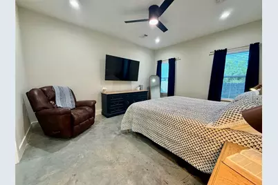 133 Ellis Lane, West Columbia, TX 77486 - Photo 13