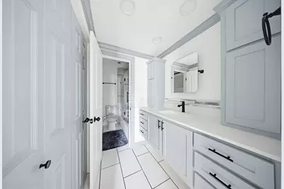 9706 Westview Drive #3, Houston, TX 77055 - Photo 21