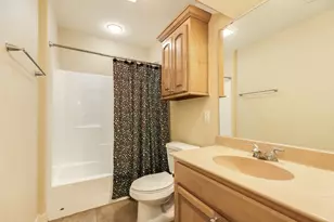 607 Walnut St, Lake Jackson, TX 77566 - Photo 35