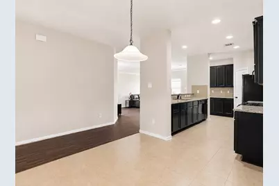 9111 Saint Laurent Lane, Houston, TX 77044 - Photo 11