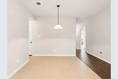 9111 Saint Laurent Lane, Houston, TX 77044 - Photo 15