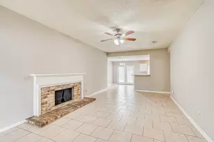 17914 Holly Forest Dr, Houston, TX 77084 - Photo 3