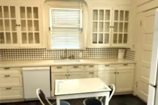 3705 Ave Q 1/2, Galveston, TX 77550 - Photo 7