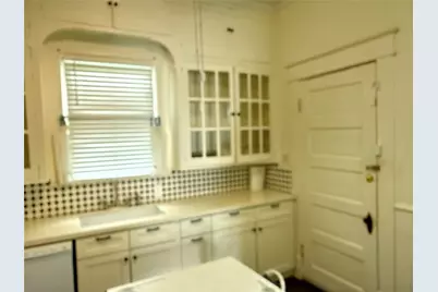 3705 Avenue Q 1/2, Galveston, TX 77550 - Photo 7