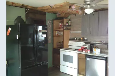 24150 Glory Avenue, Porter, TX 77365 - Photo 9