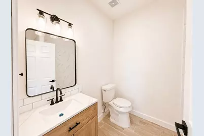 4107 Lark Lane #B, Houston, TX 77025 - Photo 9