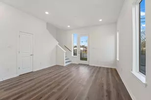 102 E 44th St, Houston, TX 77018 - Photo 17
