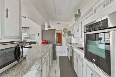 4112 Isla Del Sol Drive, Galveston, TX 77554 - Photo 27