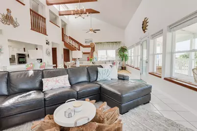 4112 Isla Del Sol Drive, Galveston, TX 77554 - Photo 19