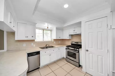 811 Hillcrest Drive, Conroe, TX 77301 - Photo 27
