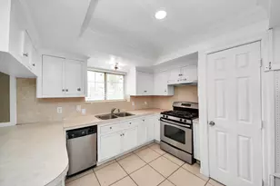 811 Hillcrest Dr, Conroe, TX 77301 - Photo 27