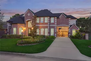 390 Wedgewood Dr, Montgomery, TX 77356 - Photo 1