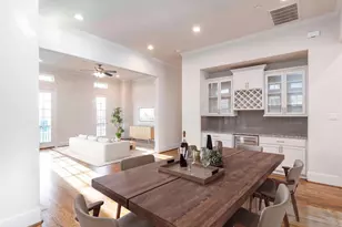 2616 Madeline Grove Dr, Houston, TX 77008 - Photo 7