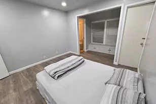 302 Blakeley Dr, San Antonio, TX 78209 - Photo 9