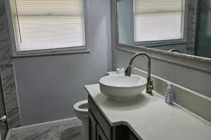 302 Blakeley Dr, San Antonio, TX 78209 - Photo 13