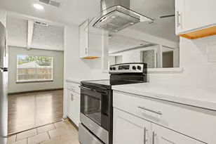 23226 Low Ridge Rd, Spring, TX 77373 - Photo 9