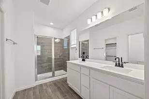 2919 Copper Fls Dr, Rosharon, TX 77583 - Photo 21