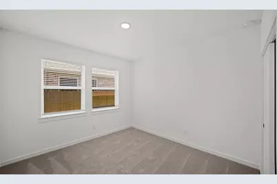 29326 Meadowcreek Hill Drive, Waller, TX 77484 - Photo 33