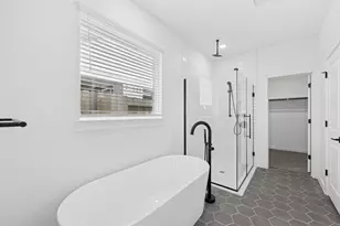 29326 Meadowcreek Hl Dr, Waller, TX 77484 - Photo 11