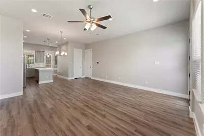 7703 Rainbow Close Lane, Houston, TX 77055 - Photo 5